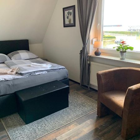 Privates Ferienzimmer An Der Nordsee 胡苏姆 外观 照片